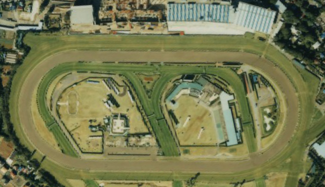 中山レース場